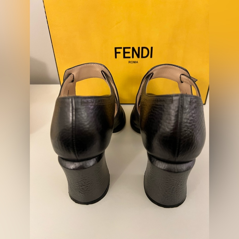 Authentic Fendi Charcoal Cut-out Mary Jane Pumps, Size 7 - Picture 4 of 14
